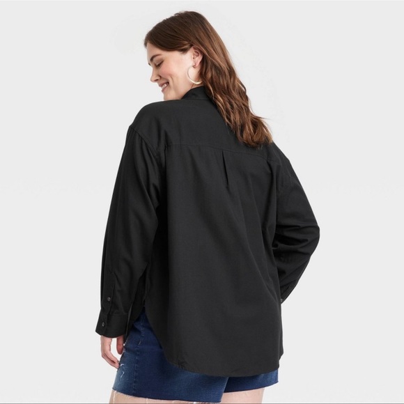 Women's Long Sleeve Oversized Button-Down Shirt - Picture 3 of 3